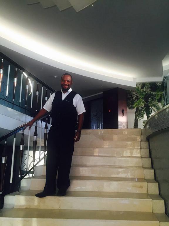 Blue Waters Hotel Durban Luaran gambar "I am a man of all seasons"