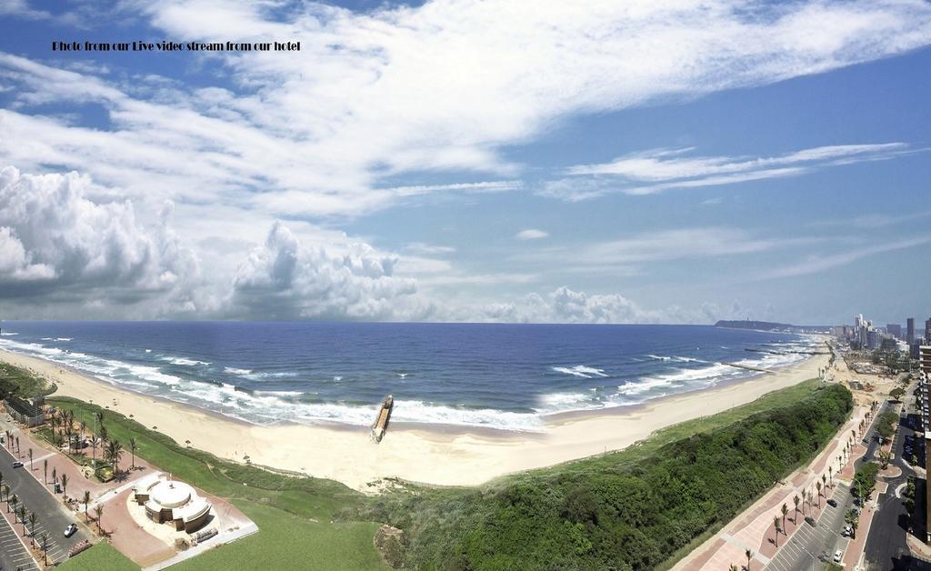 Blue Waters Hotel Durban Luaran gambar Photo from our live video stream from our hotel