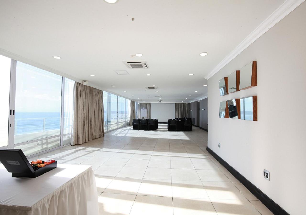 Blue Waters Hotel Durban Luaran gambar The conference hall of the hotel