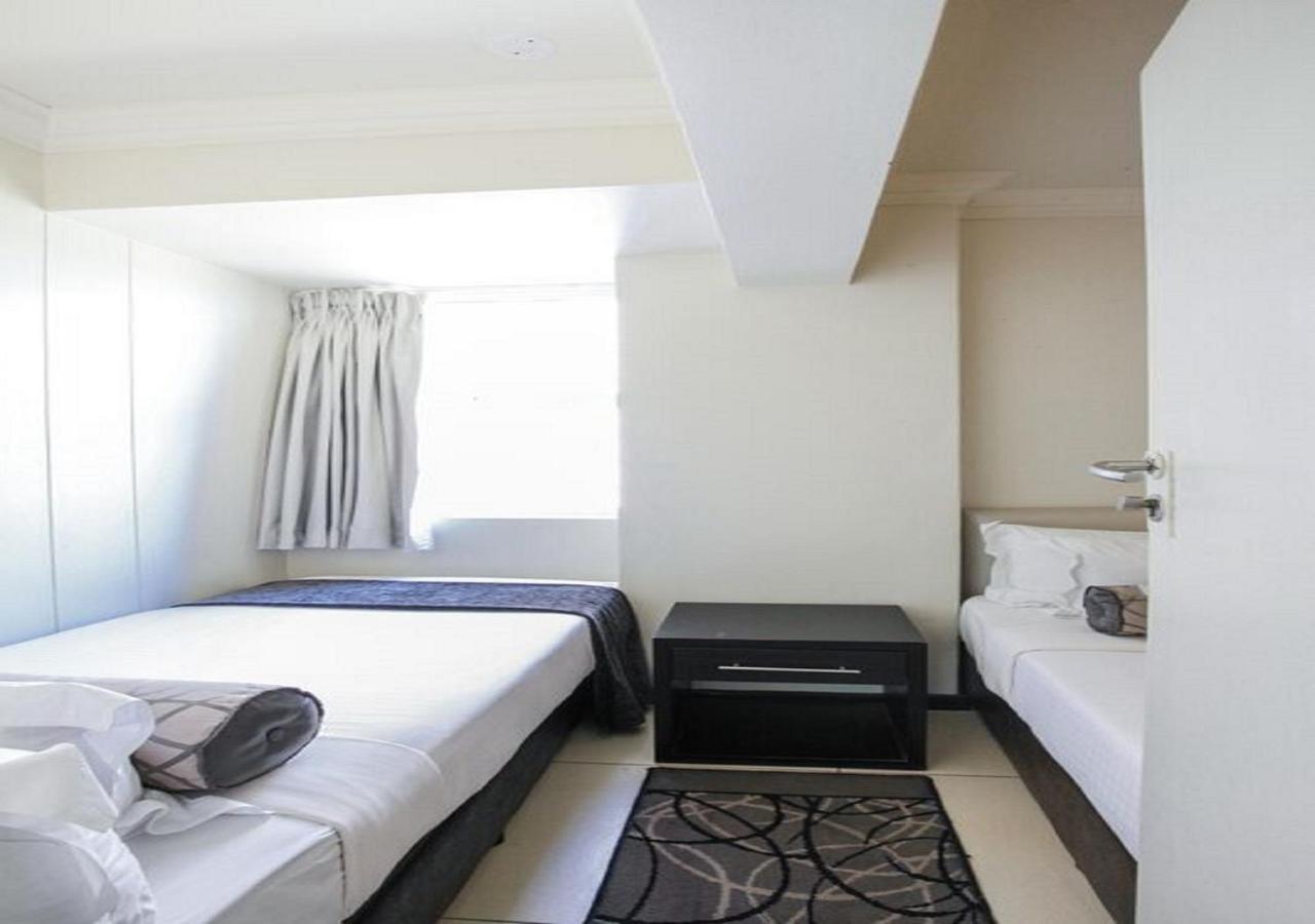 Blue Waters Hotel Durban Luaran gambar A room at the hotel